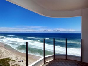 Dorchester on the Beach - New South Wales Tourism 
